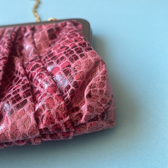 Jessica Simpson Pink and Red snake skin top-latch clutch purse - Picture 9 of 10